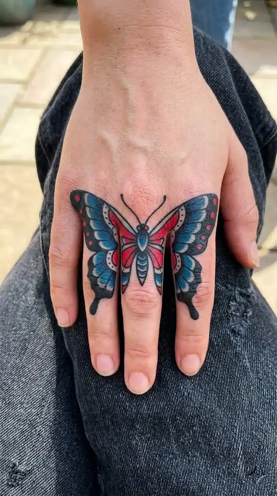 Traditional Butterfly Knuckle